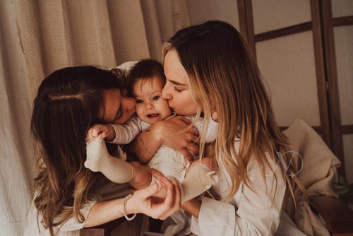 Fotos De Familia Hermanas Y Bebe